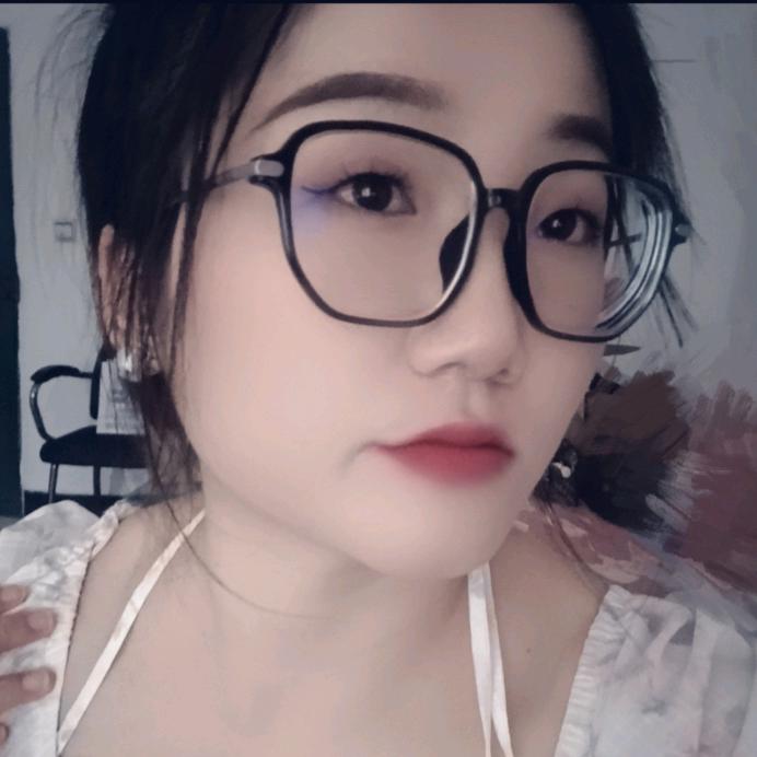 ( •̥́ ˍ •̀ू )小彭同学