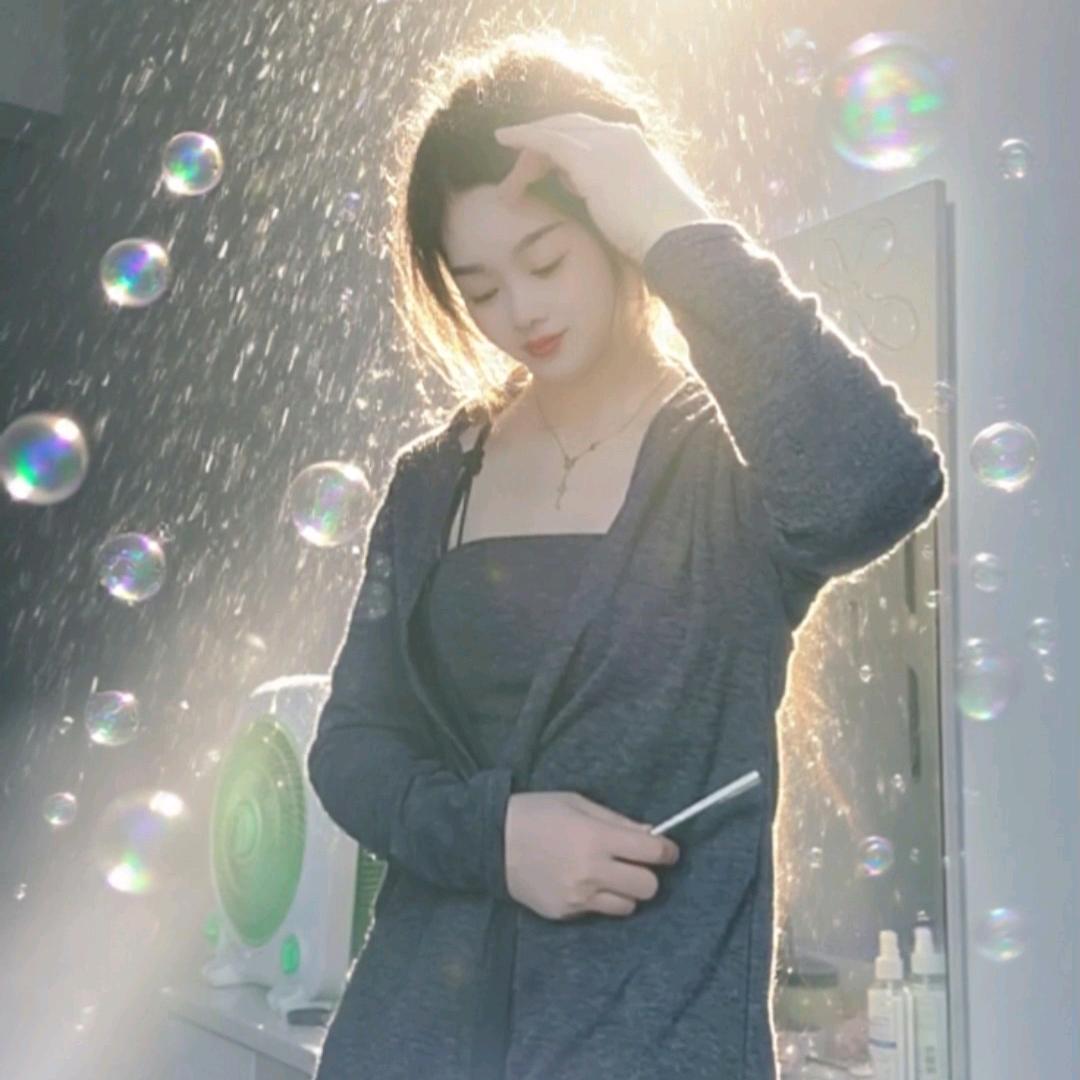 ☆周妹儿╭(╯ε╰)╮