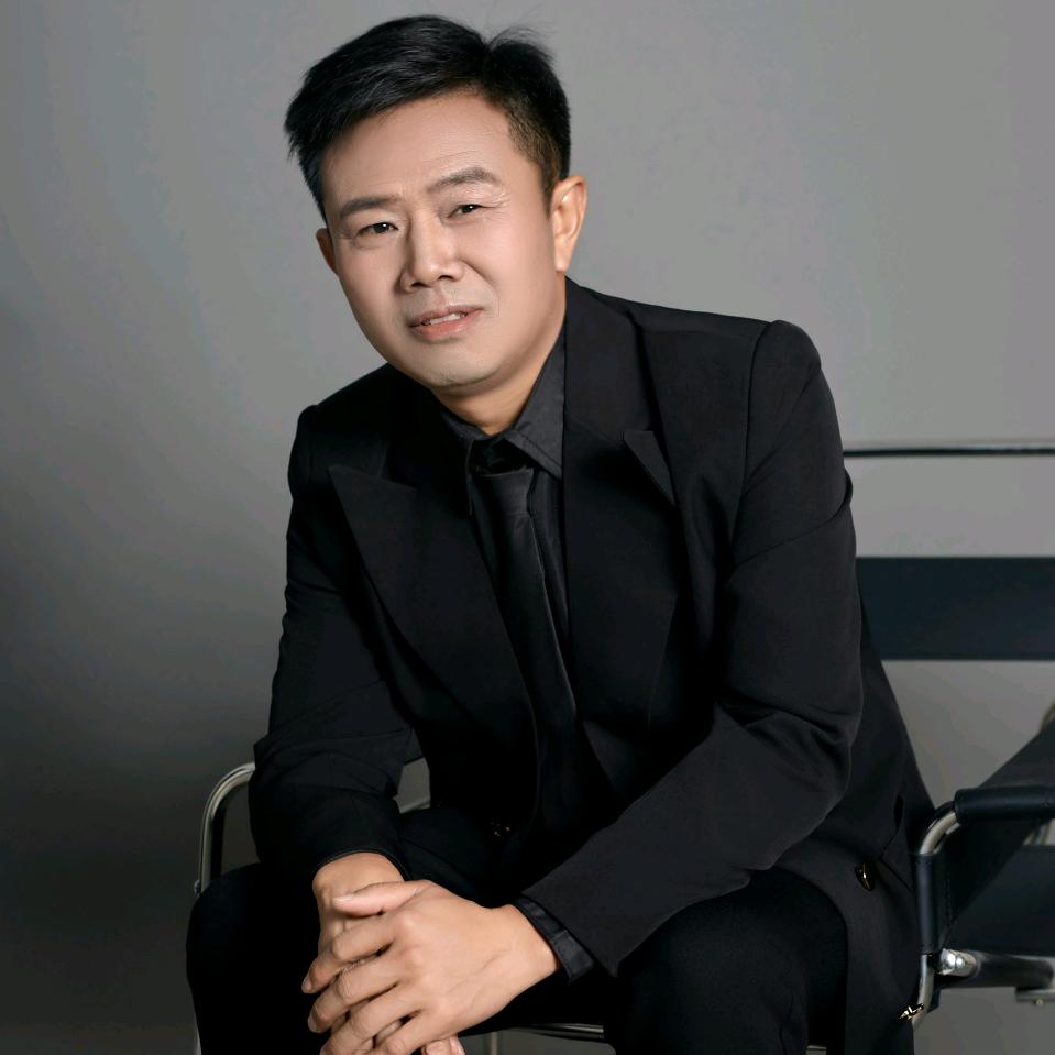 阜南张哥讲装修:《精艺装饰》