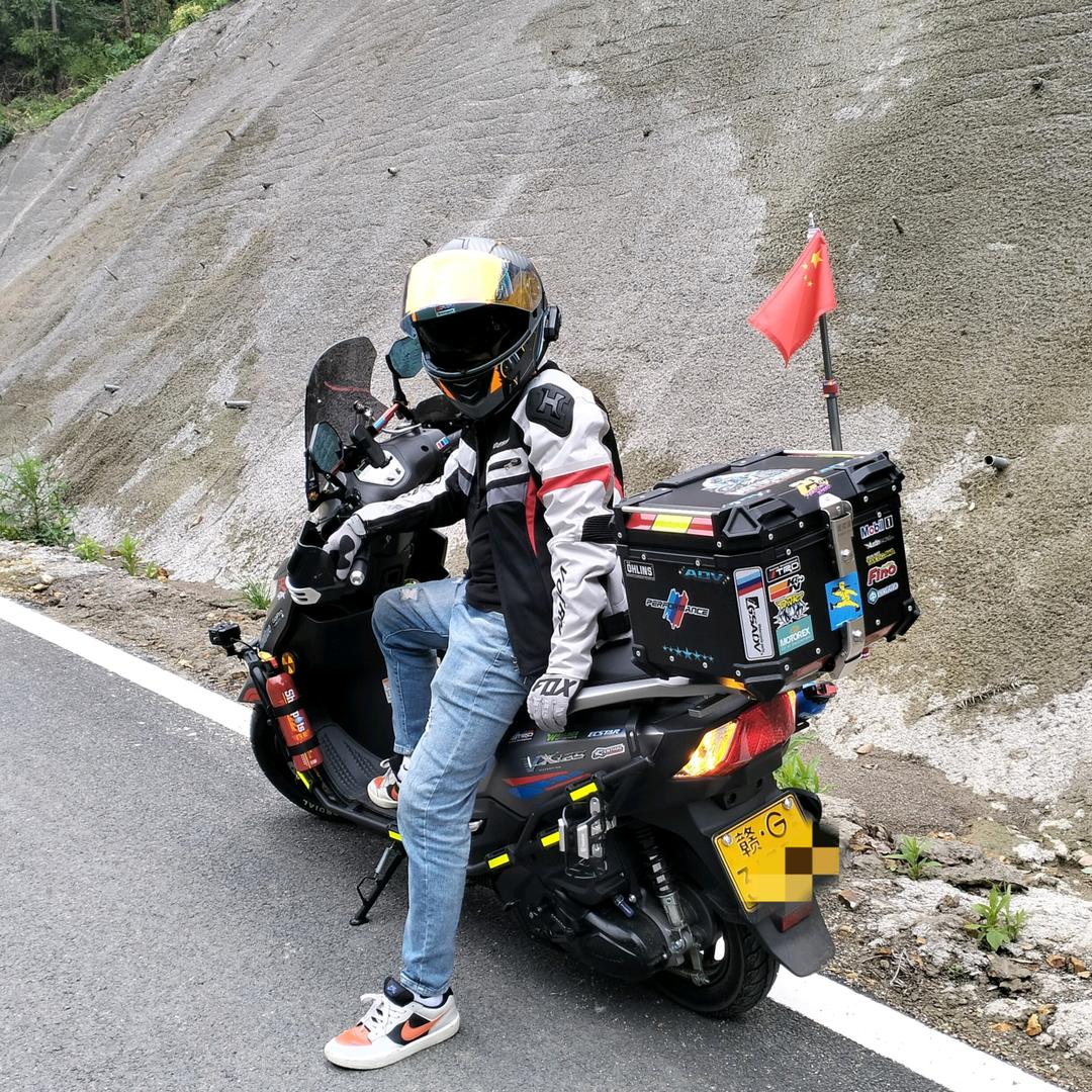 刘老多🎸🏍