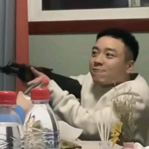 来造的曹老板🎃