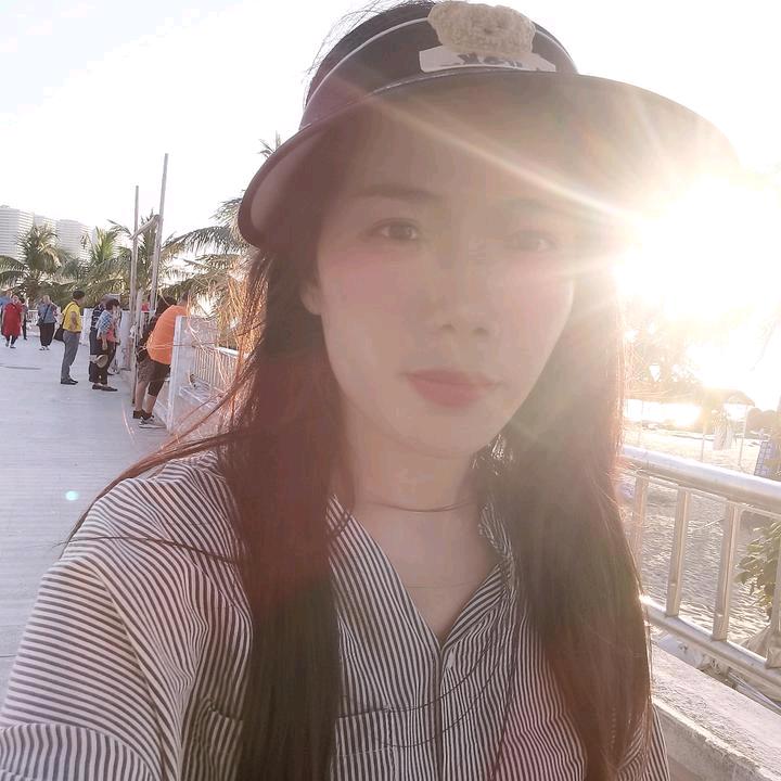 @小蔡