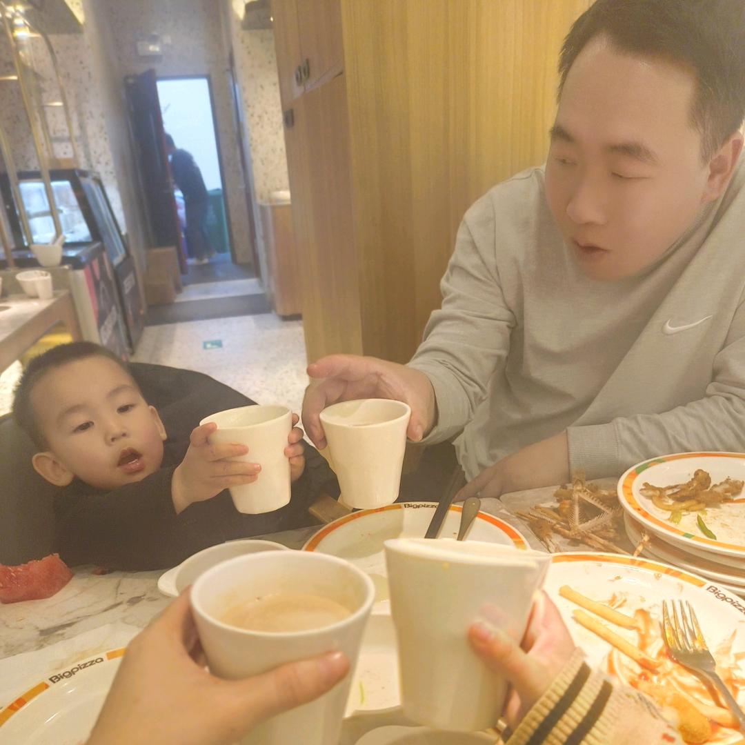 梦亮亮