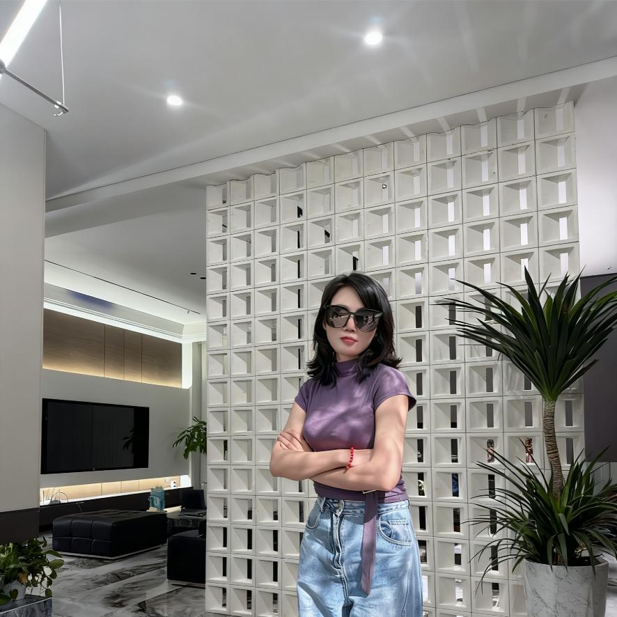 伊宁装修界一姐