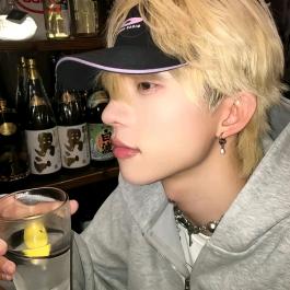 小逸