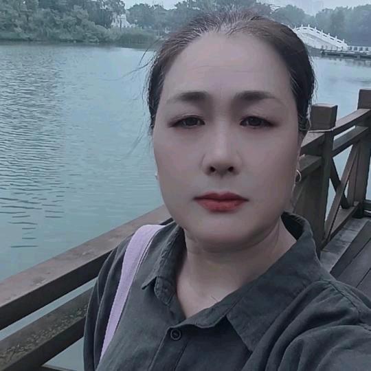 小丫奶奶