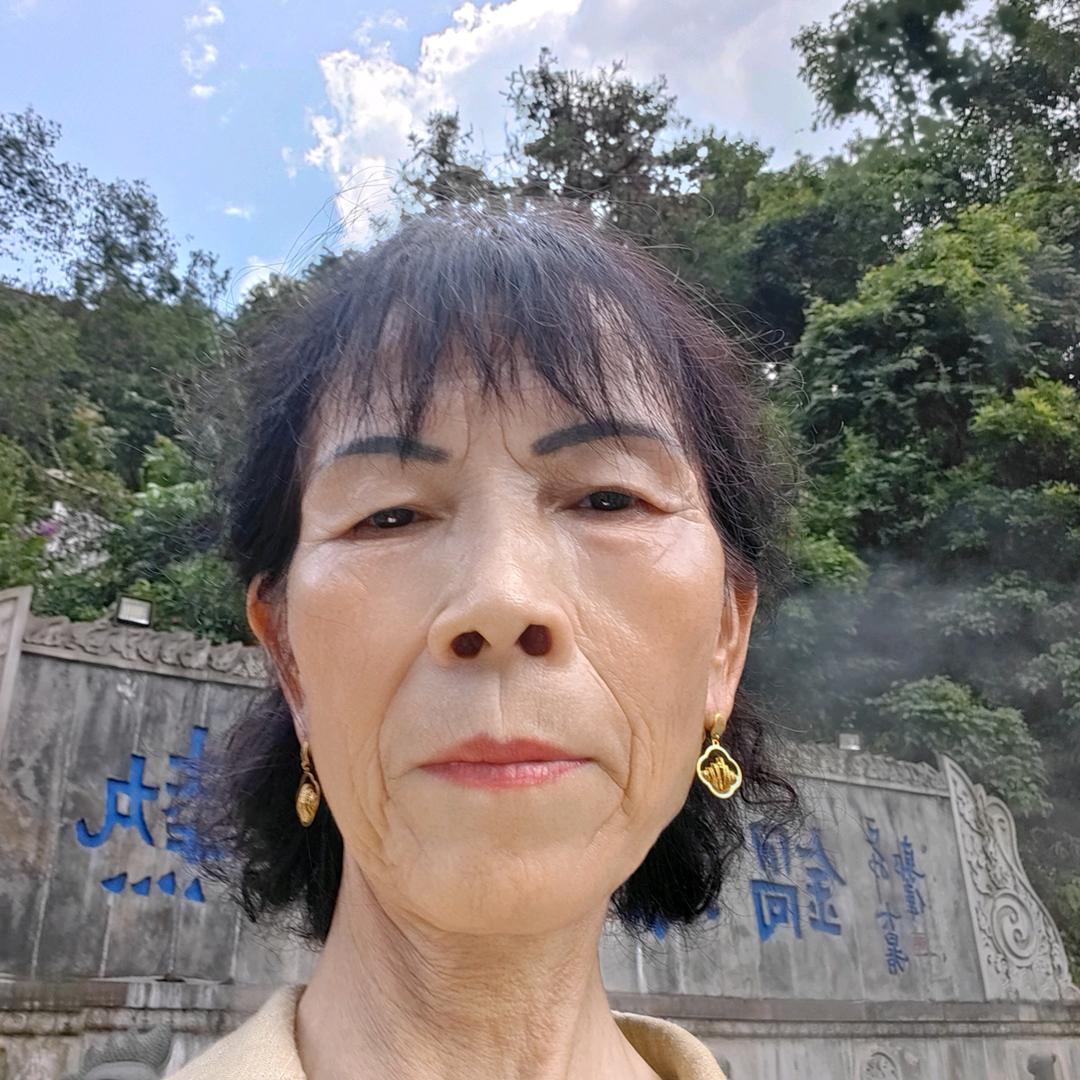 苏菊英