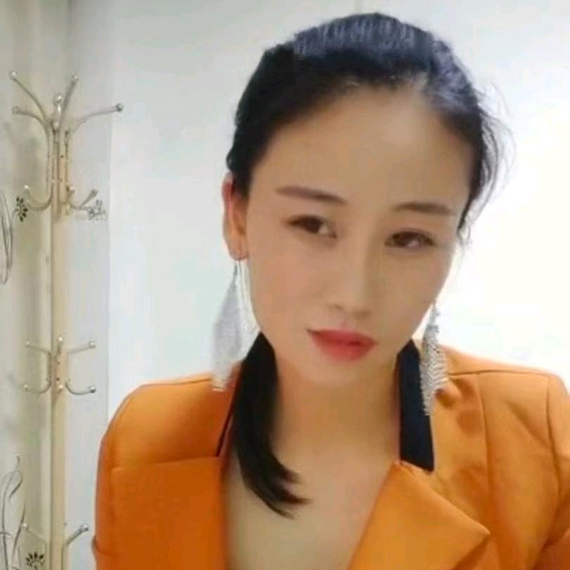 优雅女2