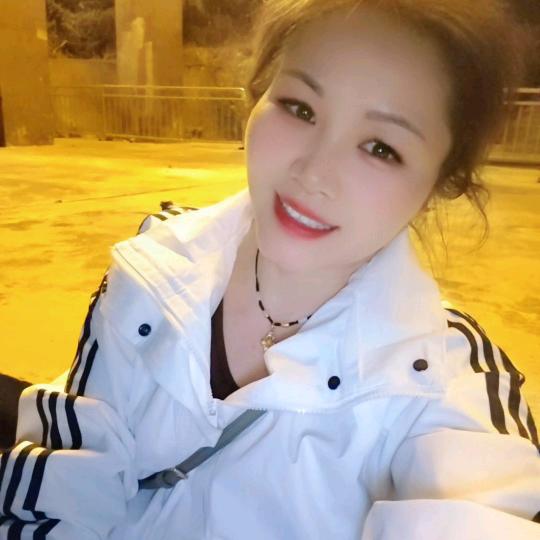 唐🍭糖（何乔明粉店）