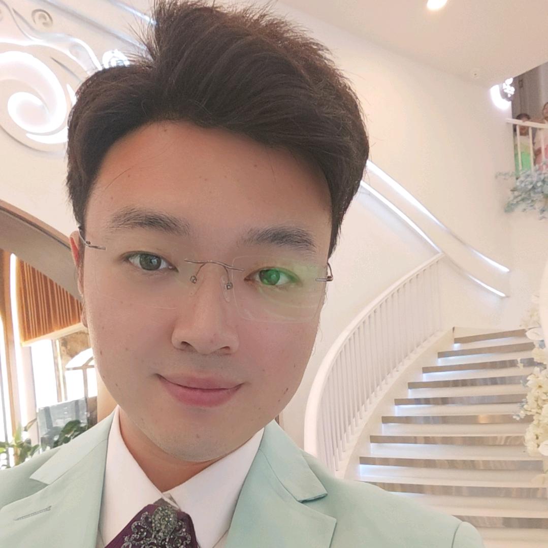 晨曦爱唱歌（主持人🎤）
