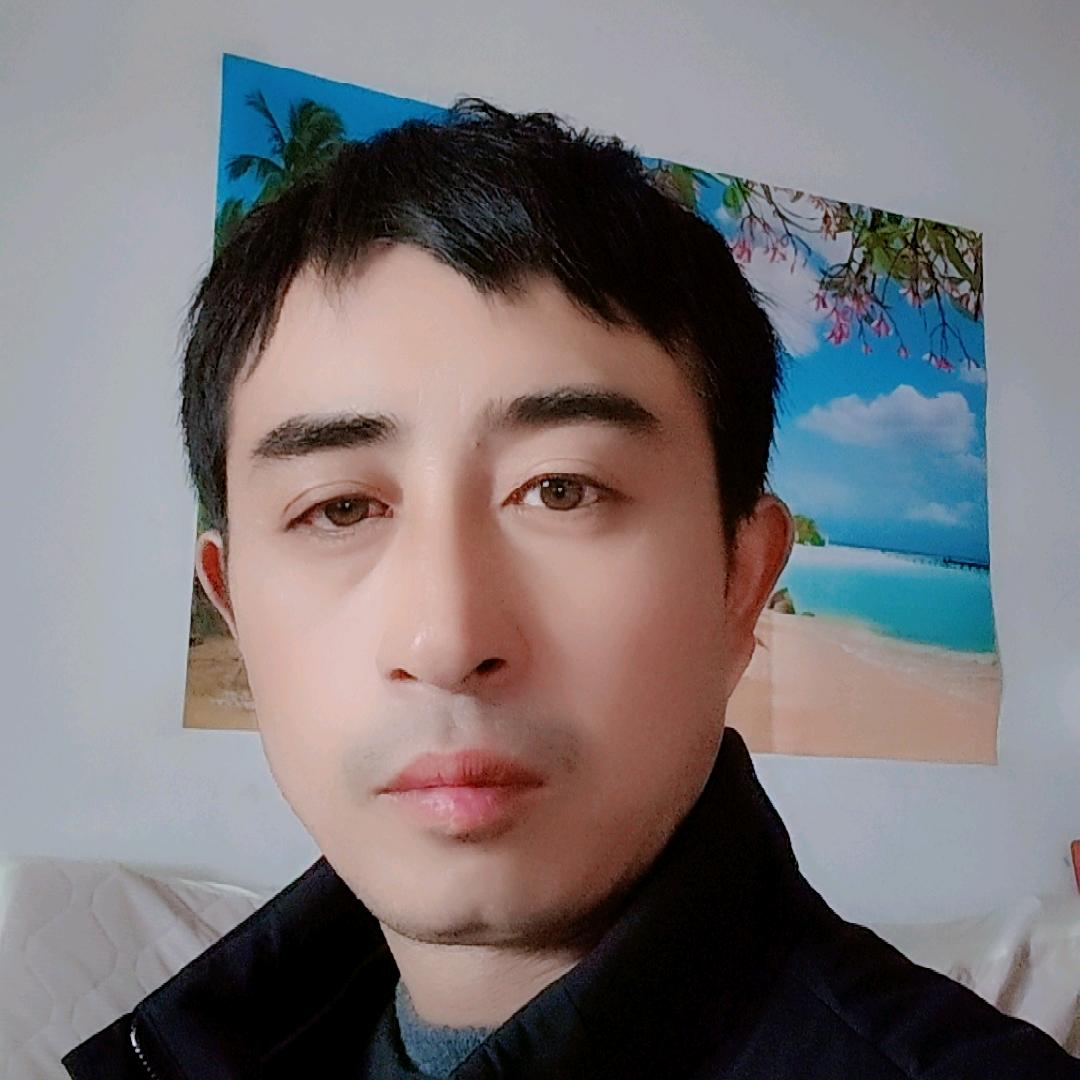 ╭(╯古月悬天╰)╮