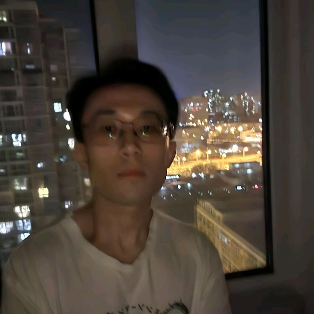 下班了的老杨