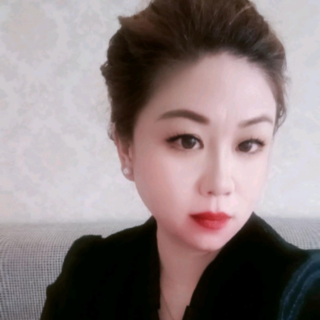 幸福的小女人