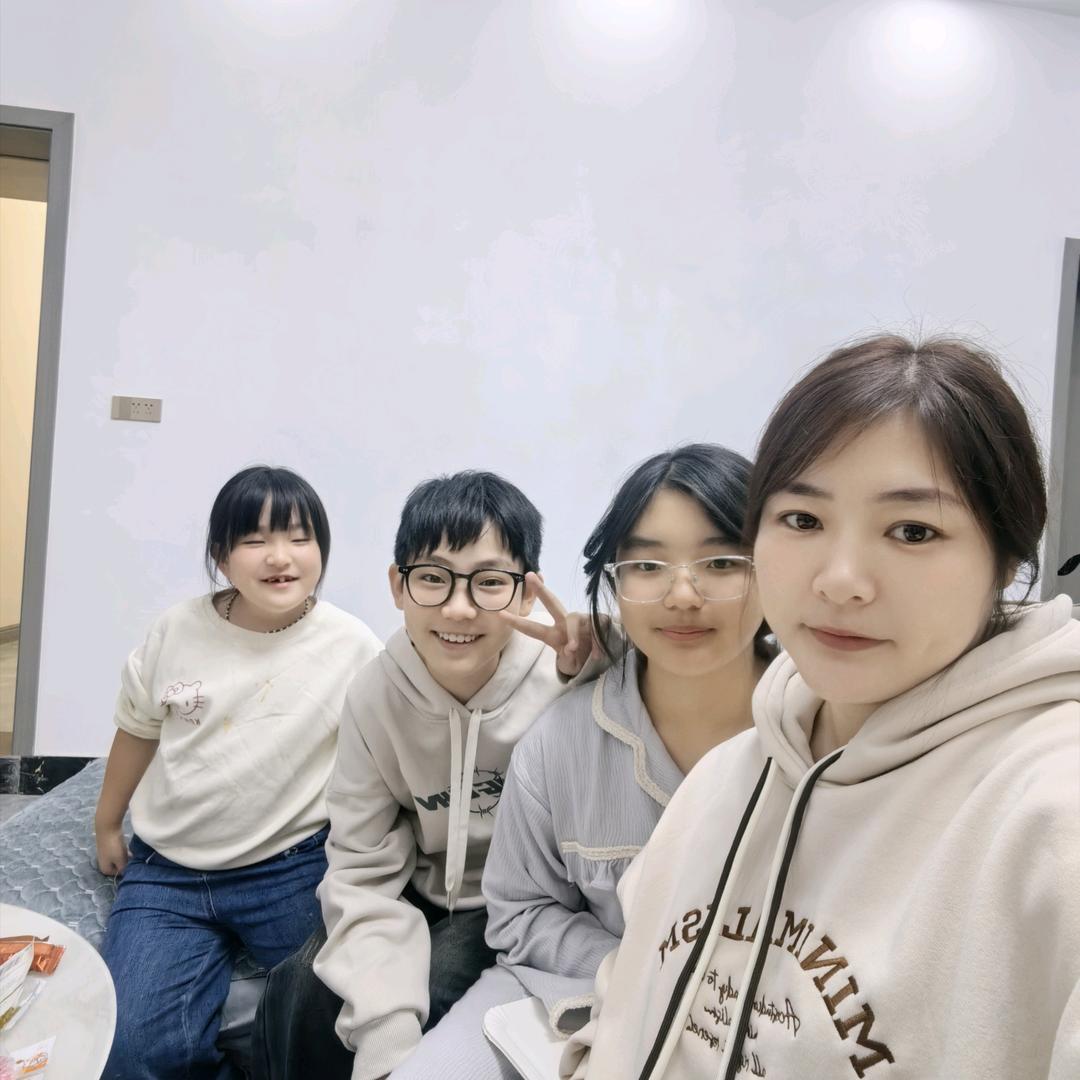 @小李，呀