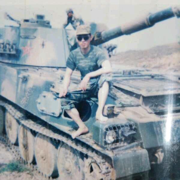 岗哥(老兵瞎吹管)