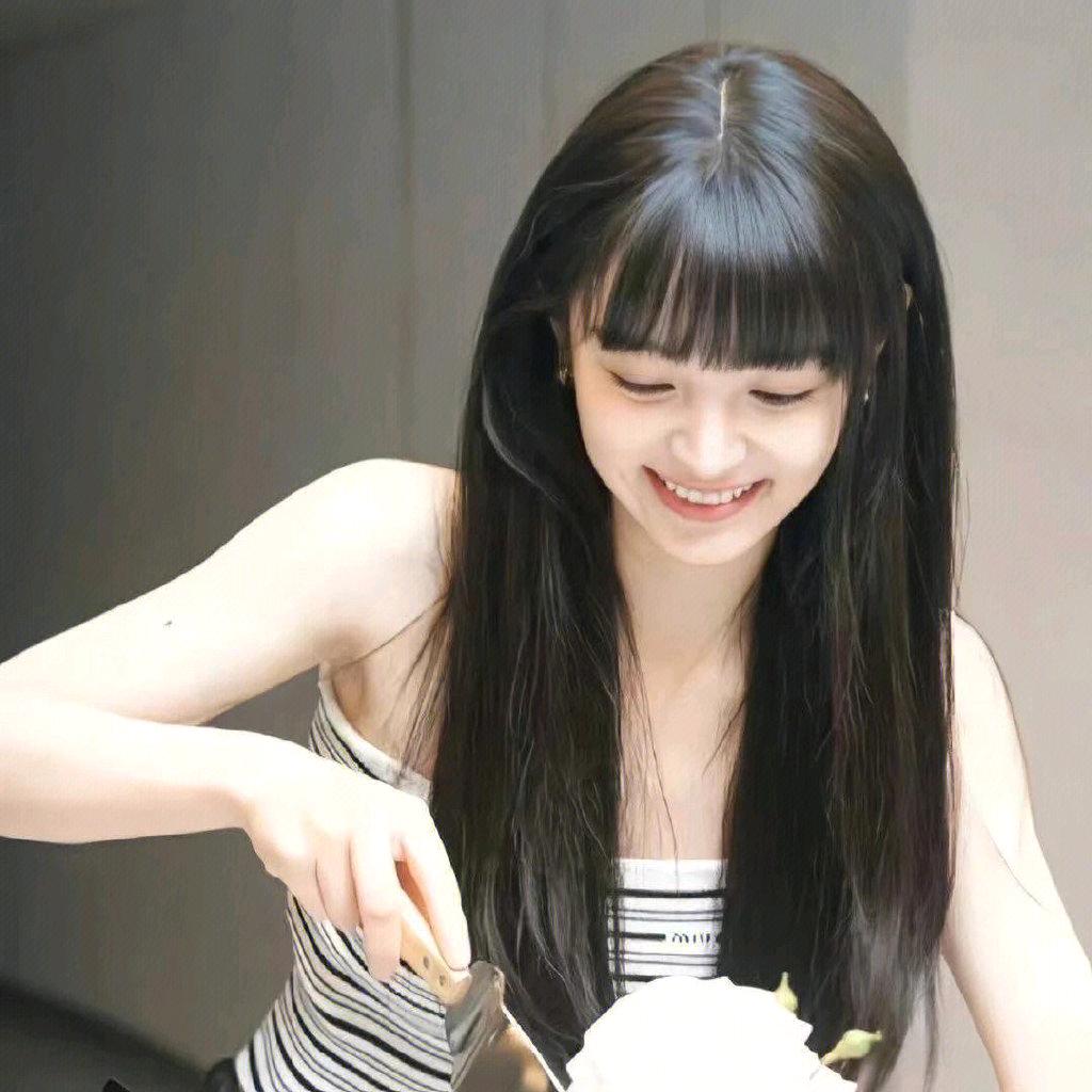 Qq_vv