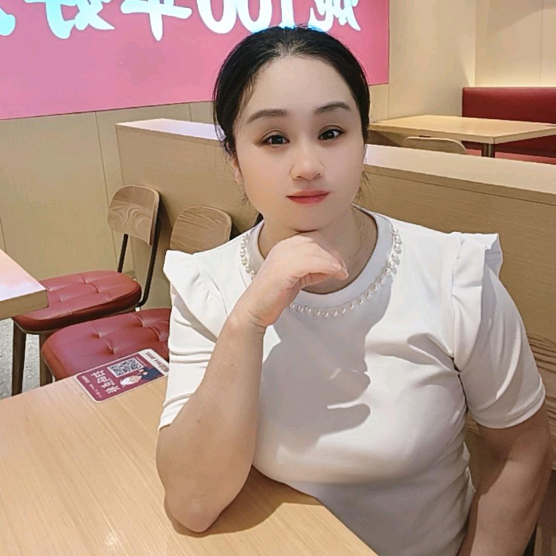 莉莉~