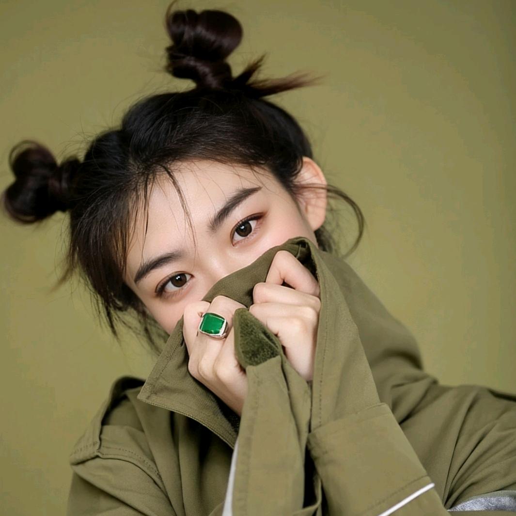 海鲜小姐姐