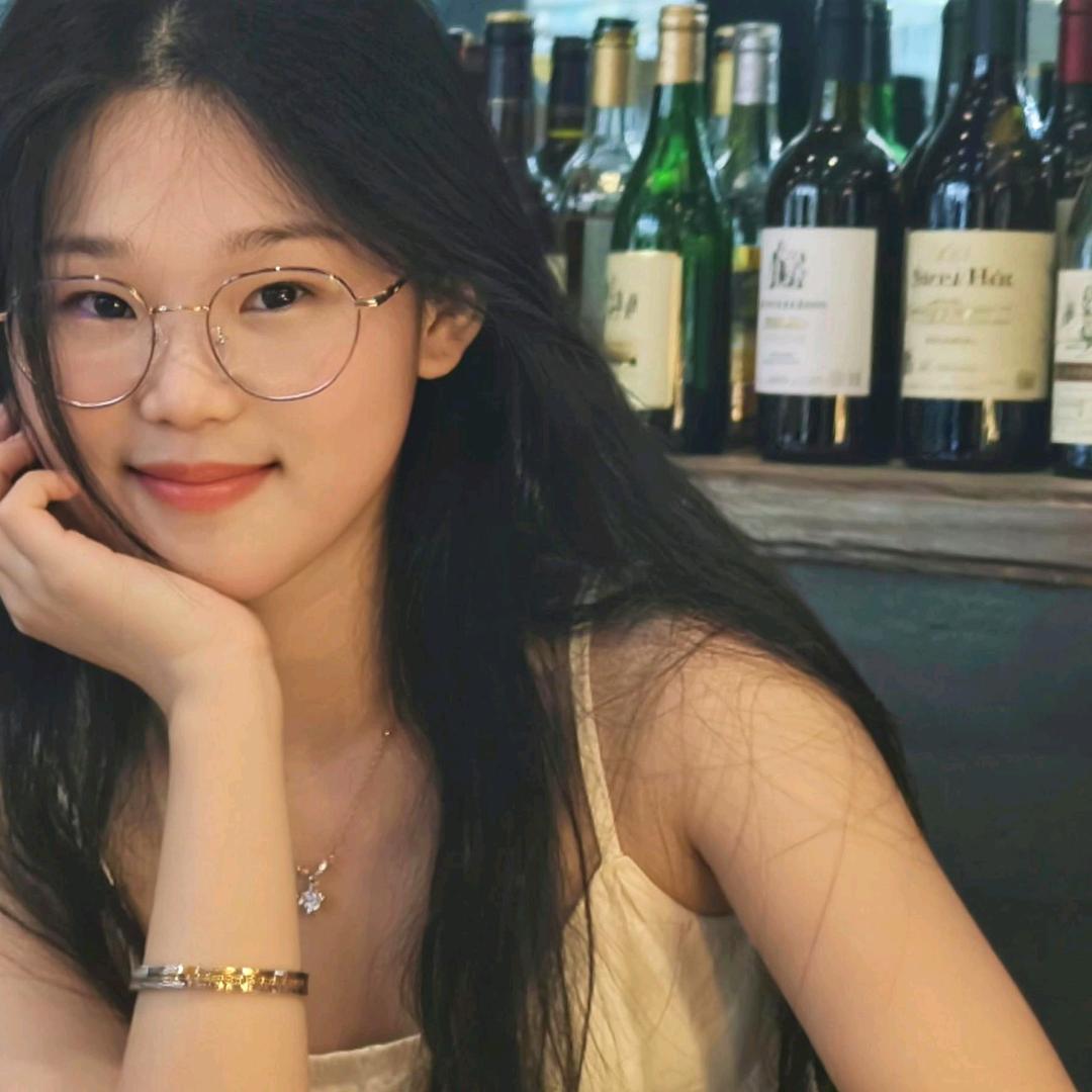 我有披萨🍕你吃嘛.