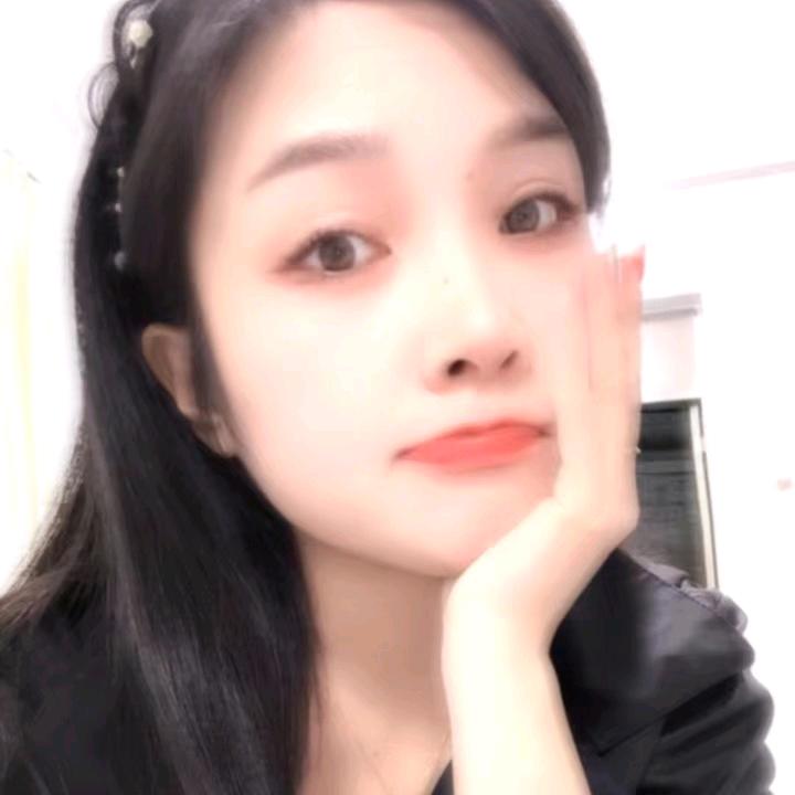 @社恐在逃翠花…🍊