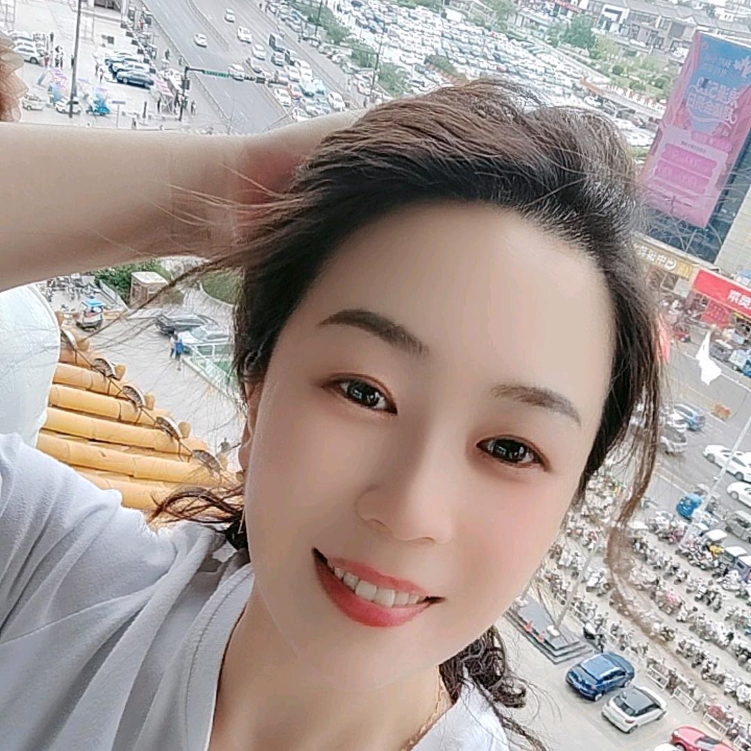 @黄九英