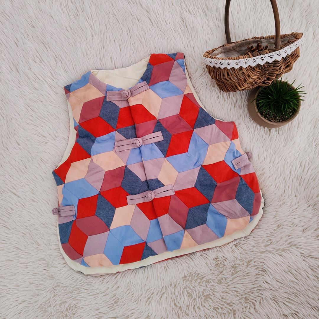 会做衣服的静宝~