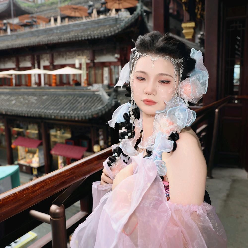 小琴