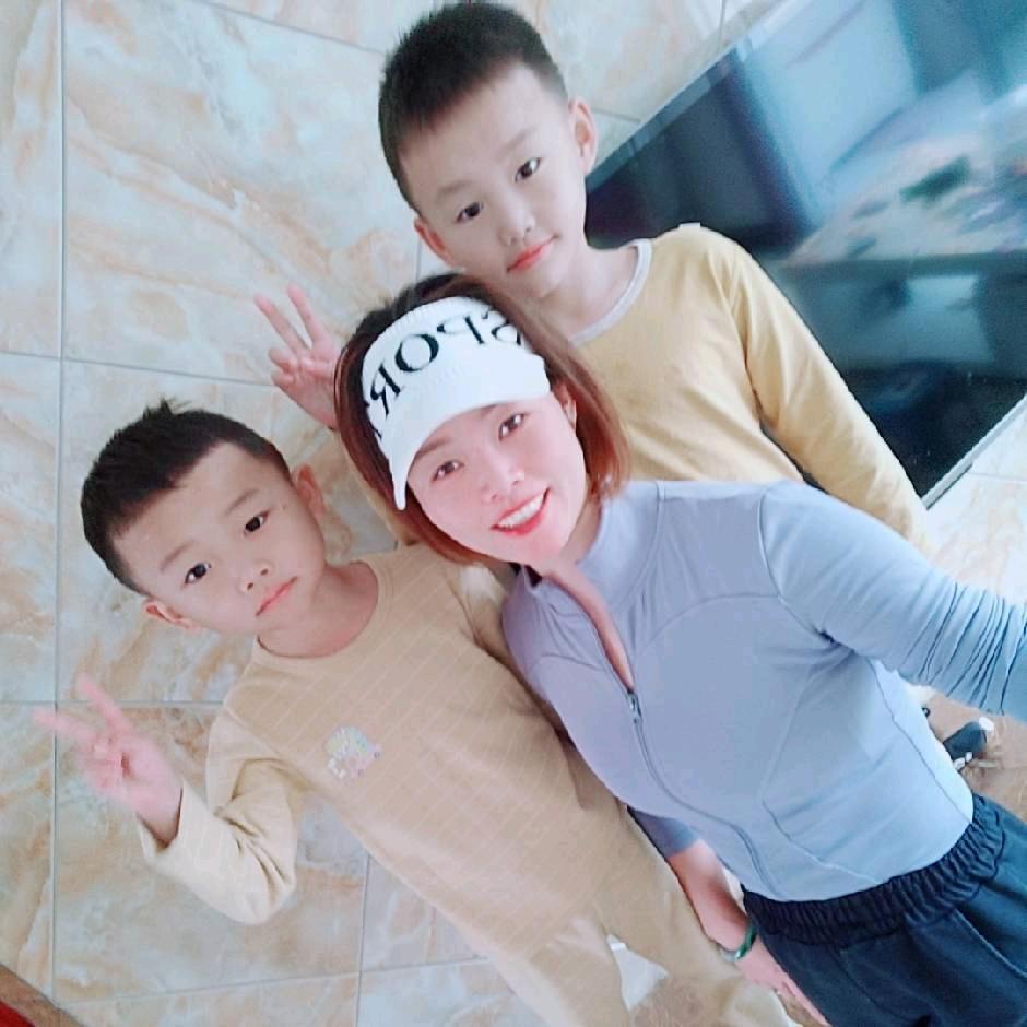 乐、荣妈妈