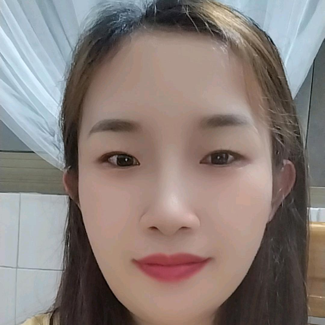 小甜穿搭
