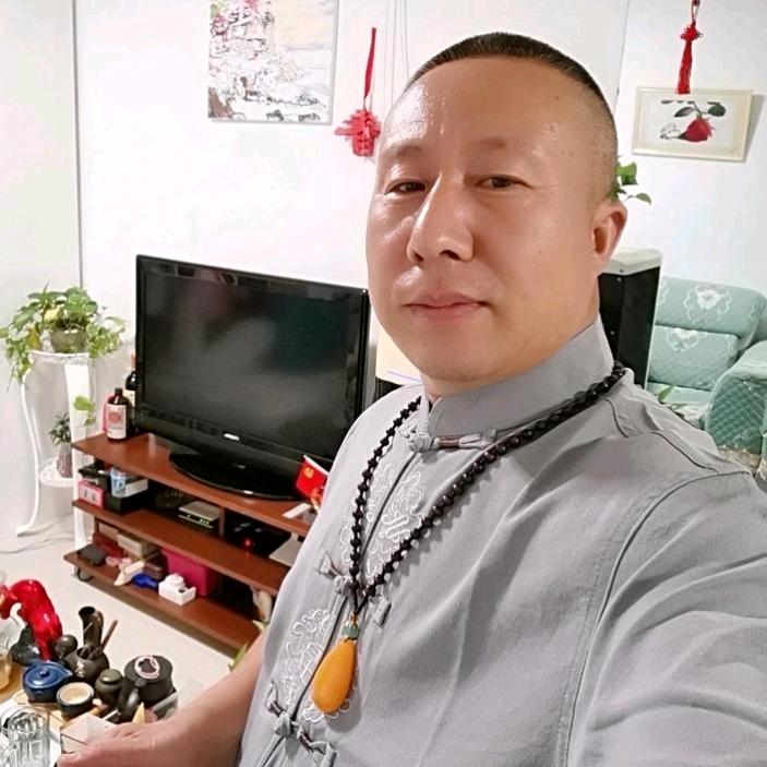白马🐴