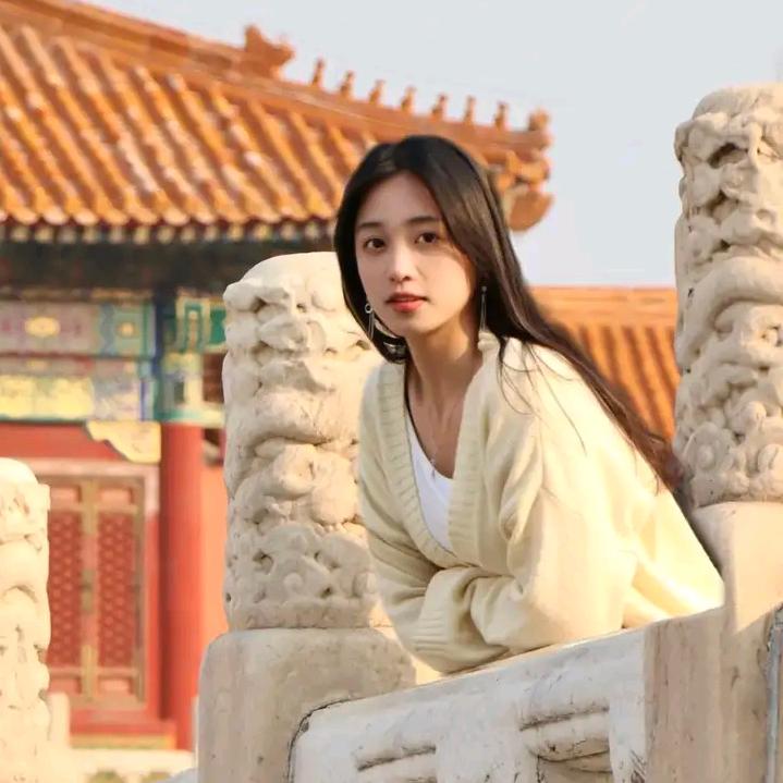 瑶瑶（等一个守护我的人）