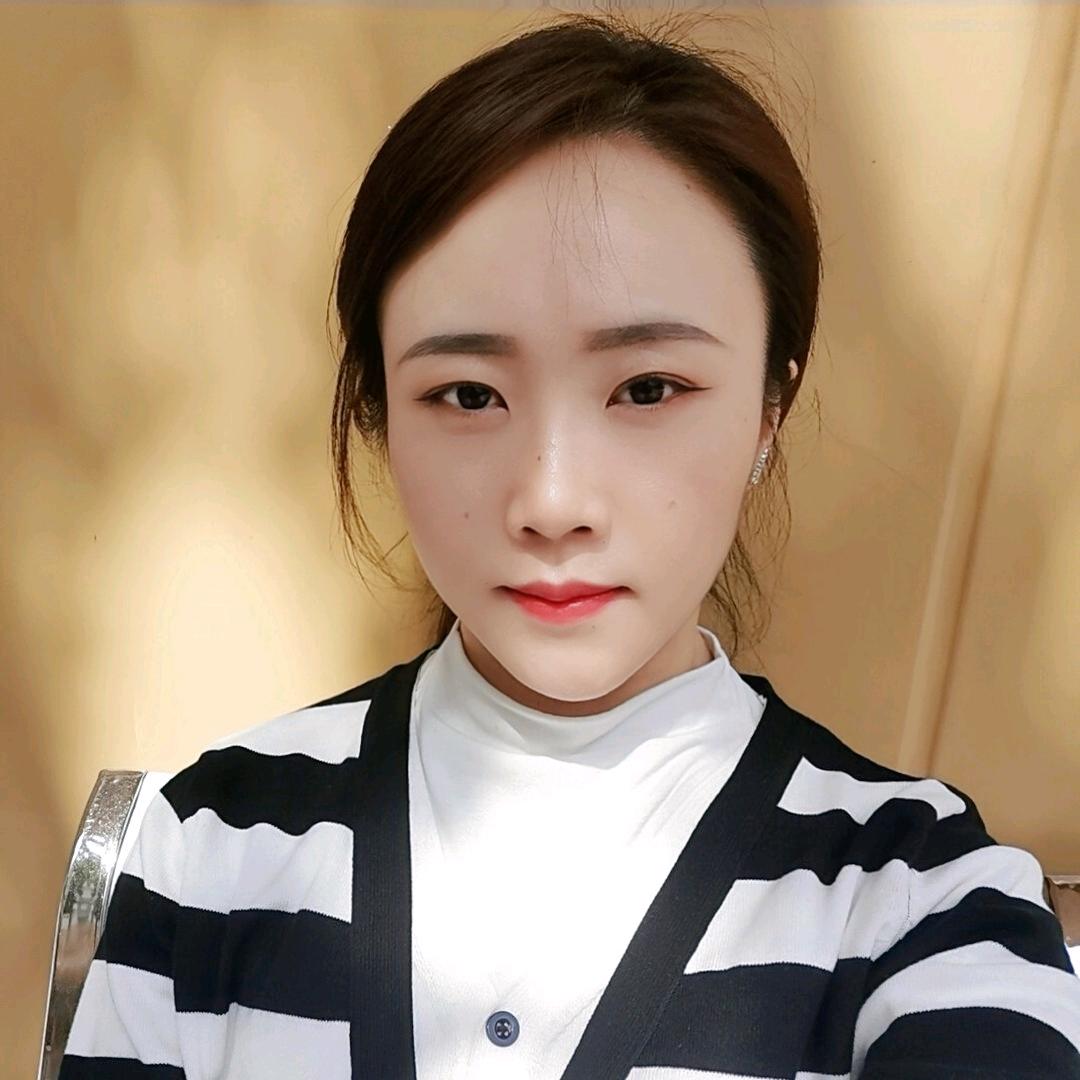 ᥫᩣ༠°、柒月