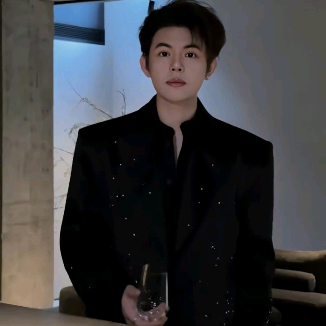 滿兲星辰莪呮艾伱