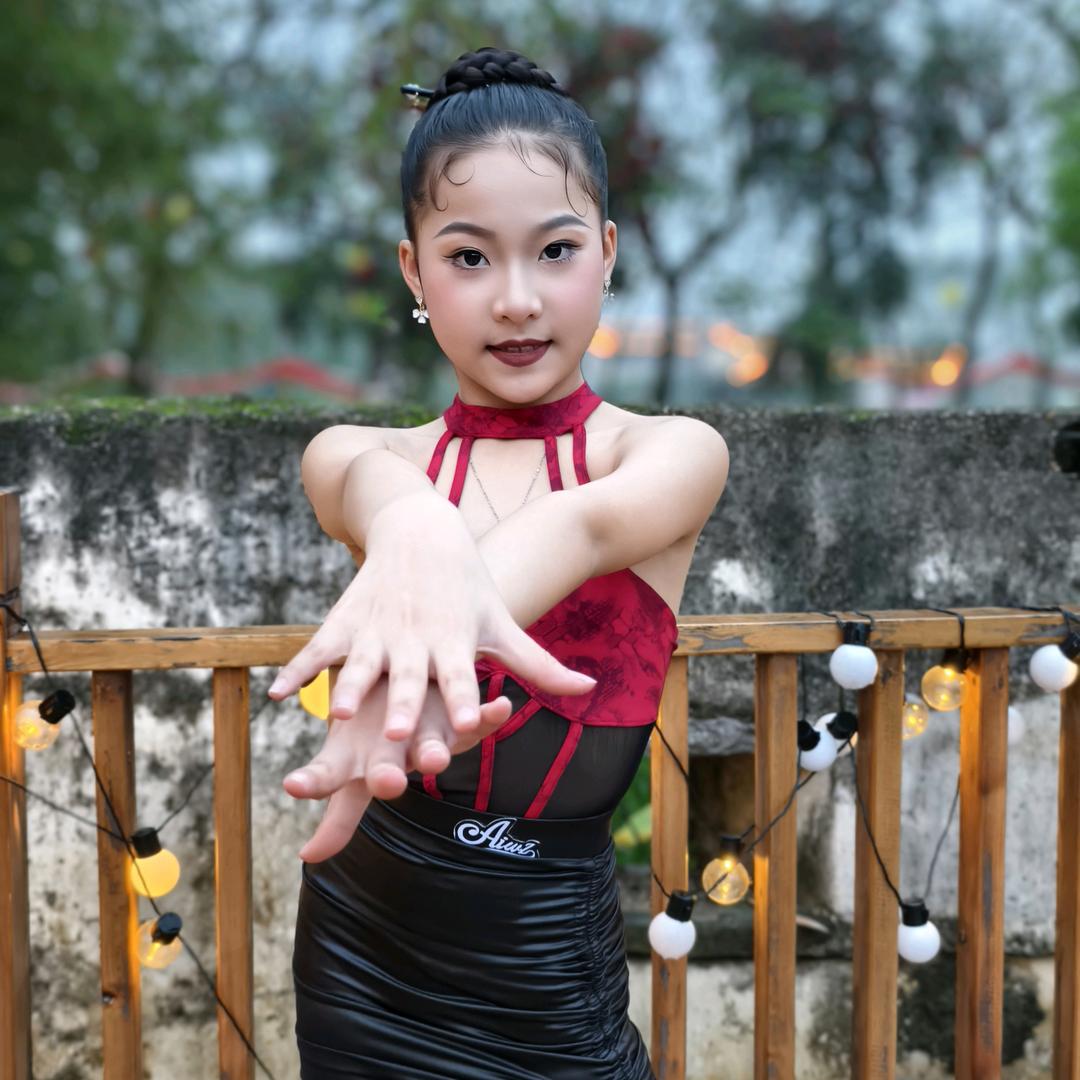 吴羽萱（萱萱）男性不要关注我