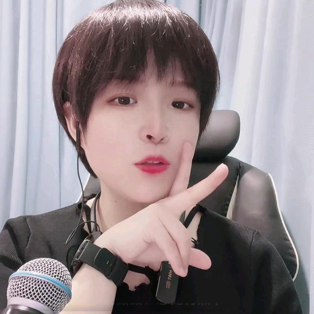 酒窝妹🎤伤感情歌
