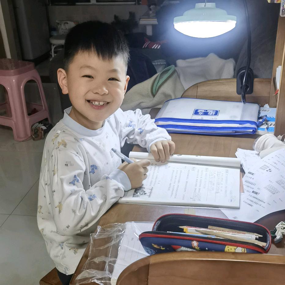 阿泉（哥晚10点10）