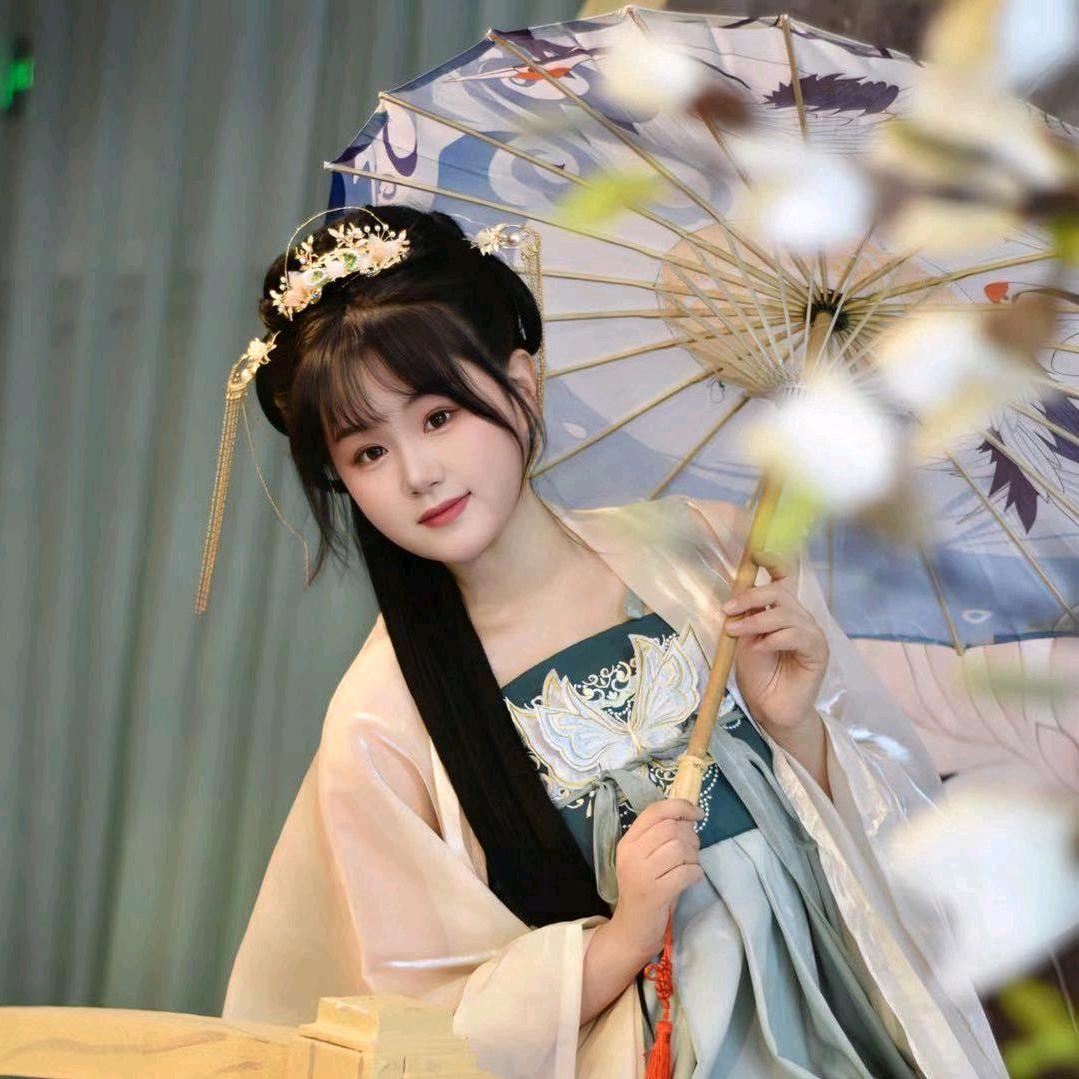 伊丫头🔥哪吒