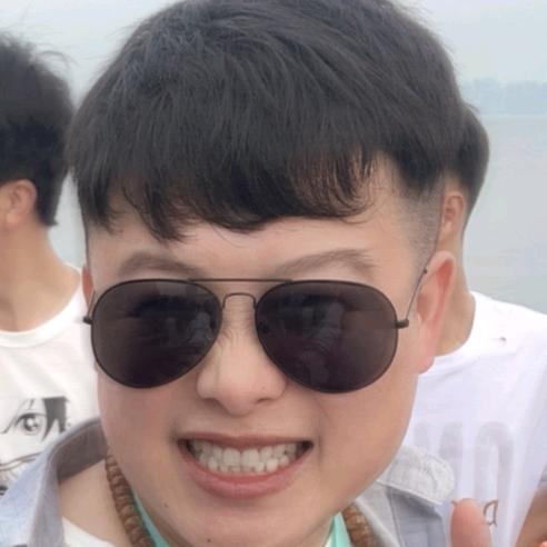 只饮烈酒不谈轮回