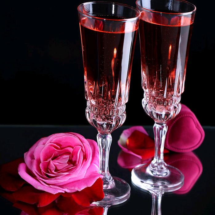 连赞拉黑。桃花盛开。杨妹