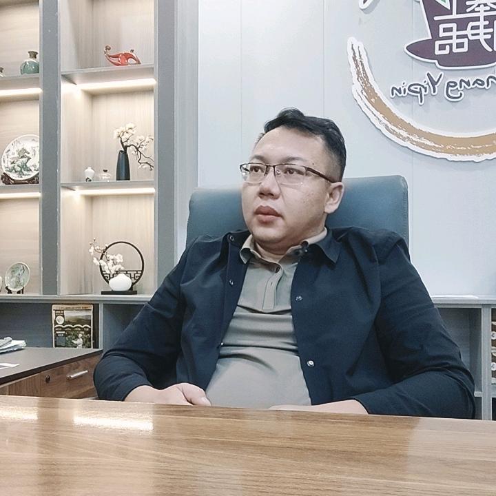 宁夏塞上伊品八宝茶厂家：杨斌