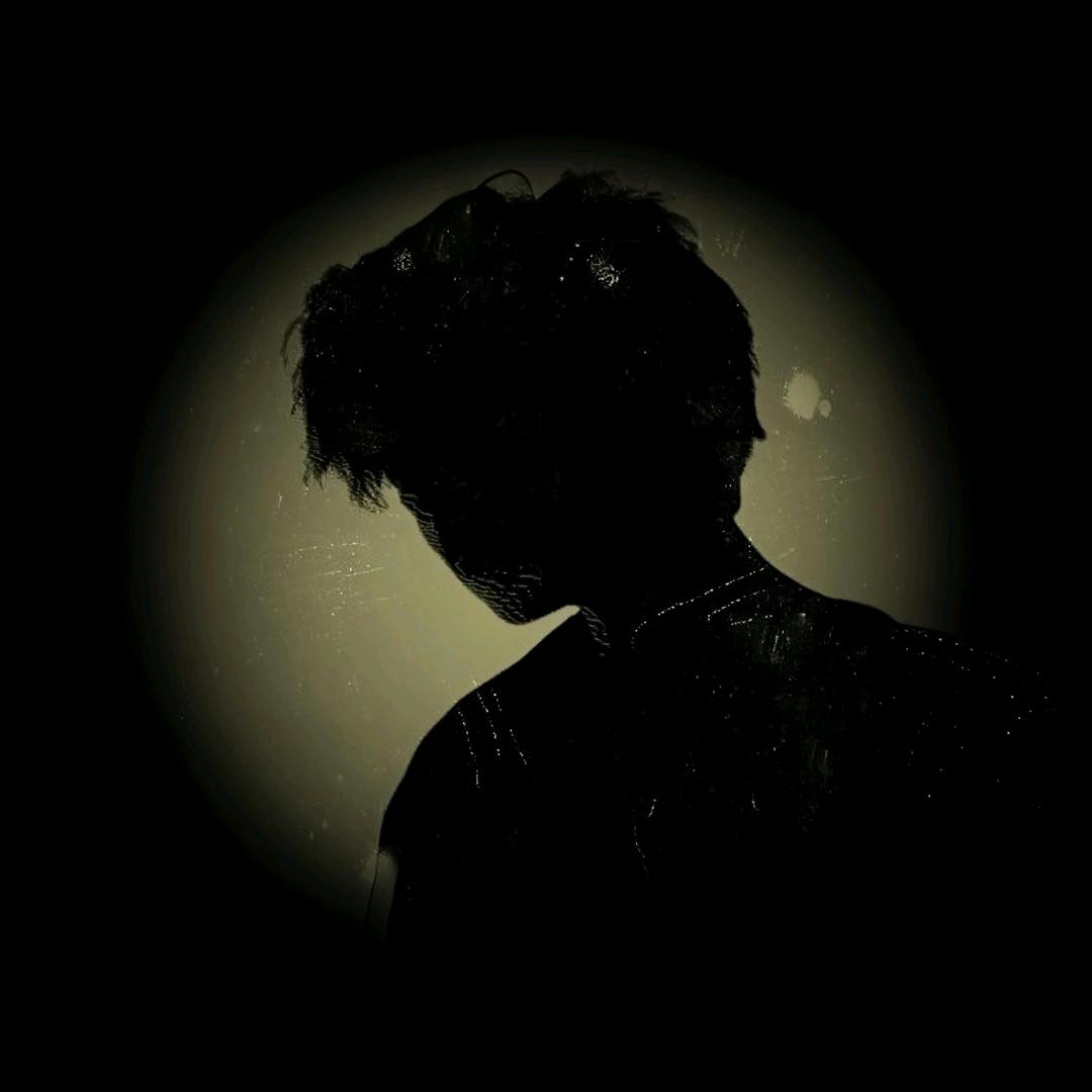 崔法利三人议会