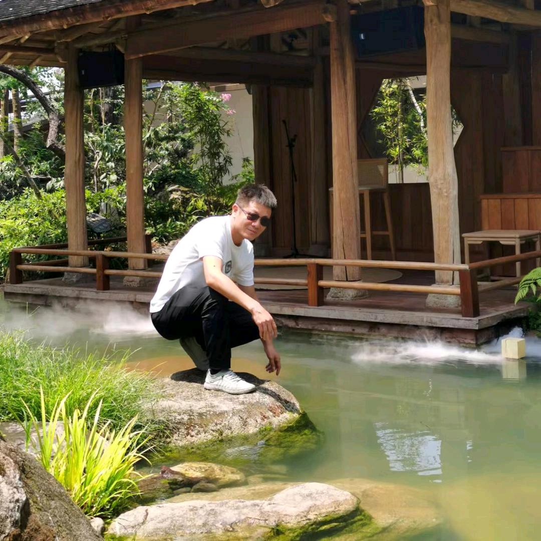 陆其荣