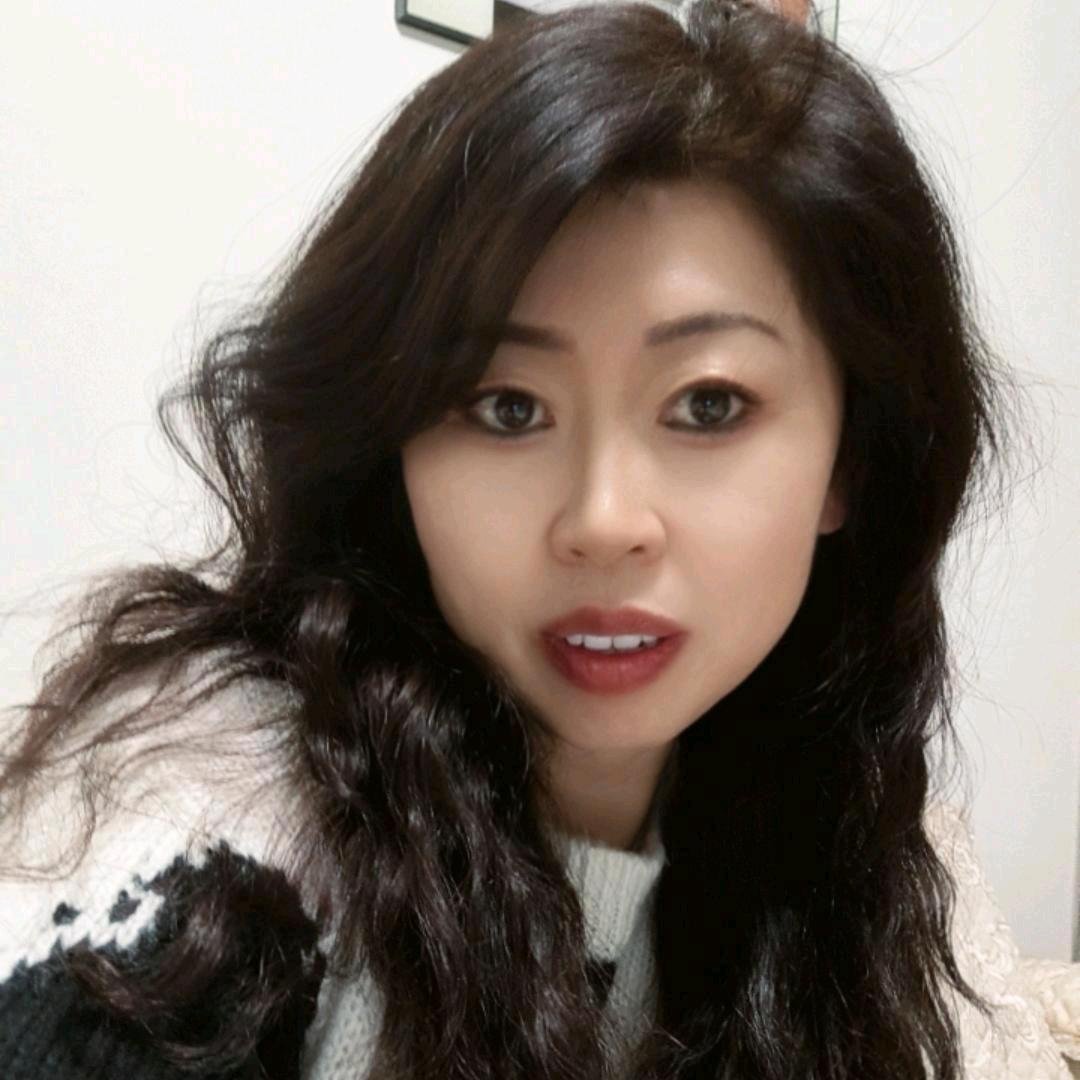 伙计们子美业烫发