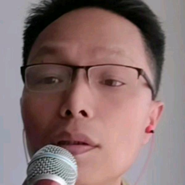 @微笑向日葵🌻