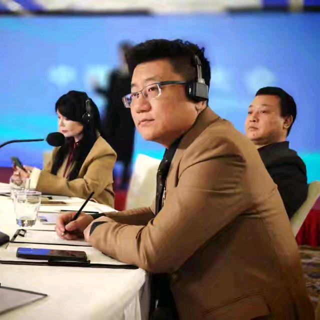 卓远讲