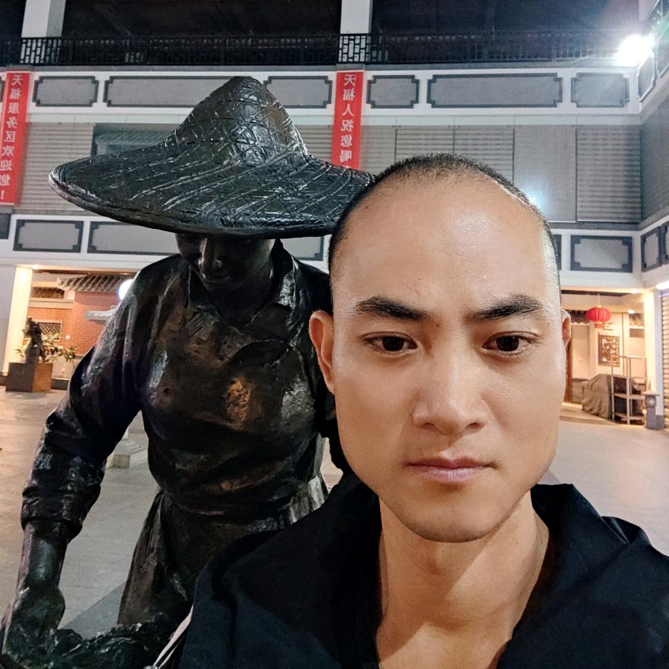 吖程程