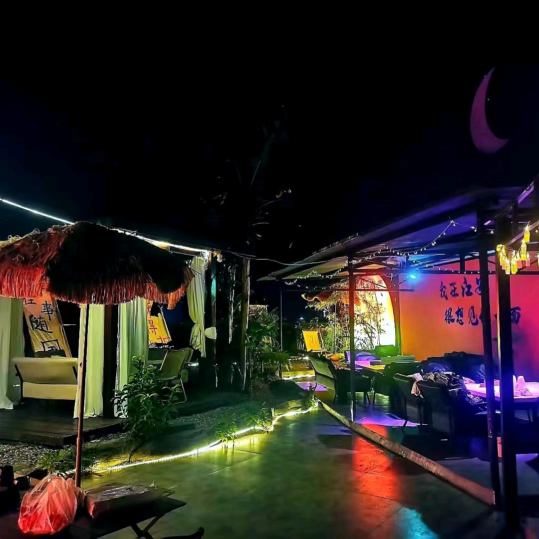 三三天台小酒馆