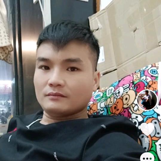 （啊乐）（）