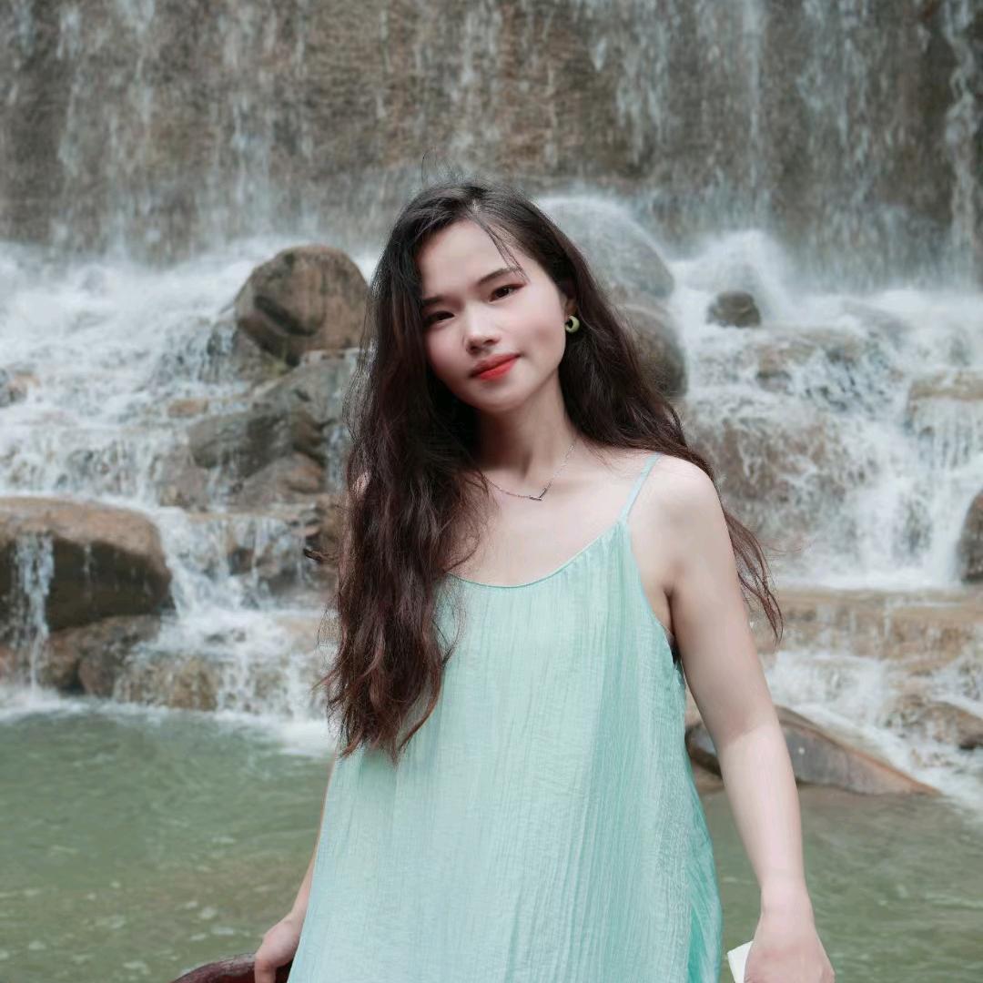 粤通驾校女教练