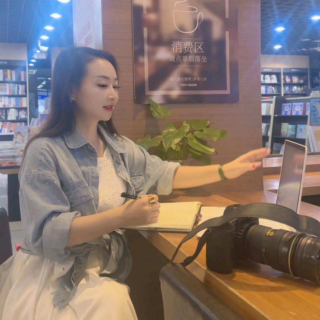 深圳语灵自媒体工作室